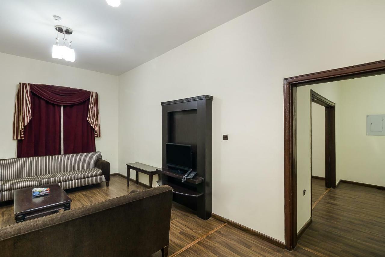 Oyo 124 Dome Hotel Suites Al Orouba Ar Riyad Esterno foto